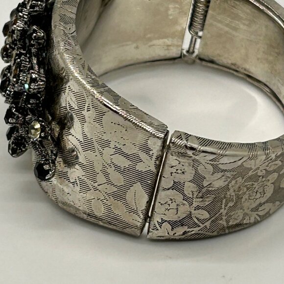 Vintage Black & Smokey Rhinestone Bracelet Hinged Etched Silver-Tone 6.5 Clamper - Picture 12 of 16
